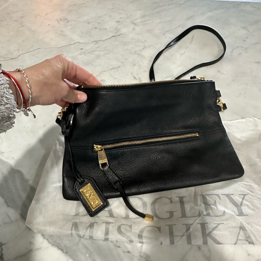 Authentic Badgley Mischka Black Leather Crossbody Bag